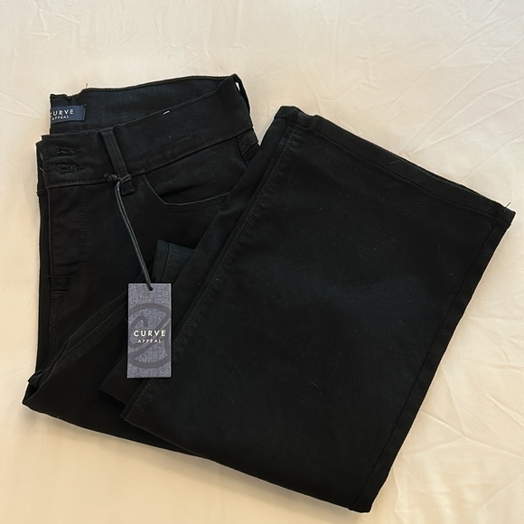 Curve Appeal Black Jeans✨NWT✨ - Picture 2 of 3